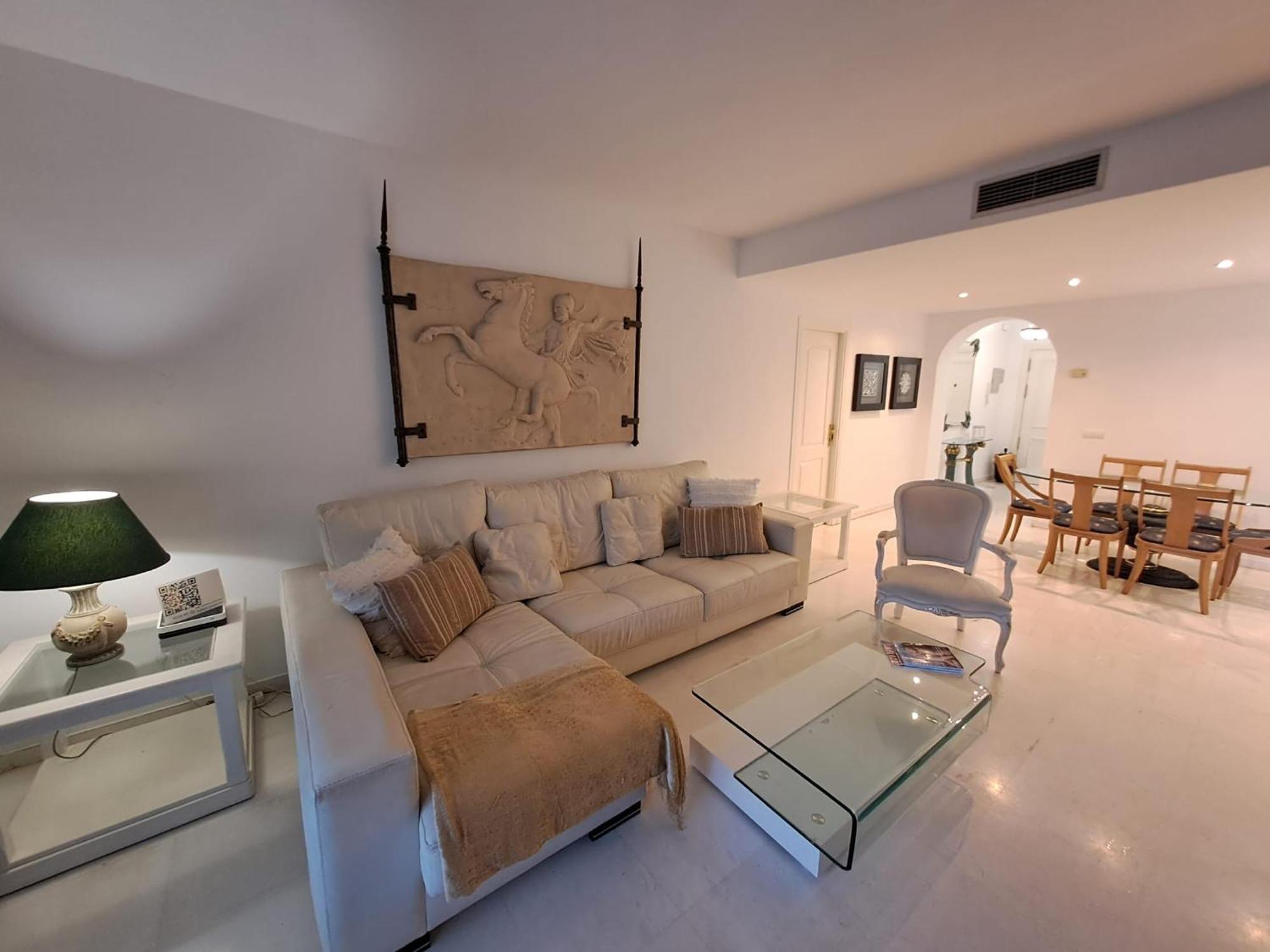 Luminous Apartment In Playas Del Duque , Puerto Banus By Holidays & Home Marbella Eksteriør bilde