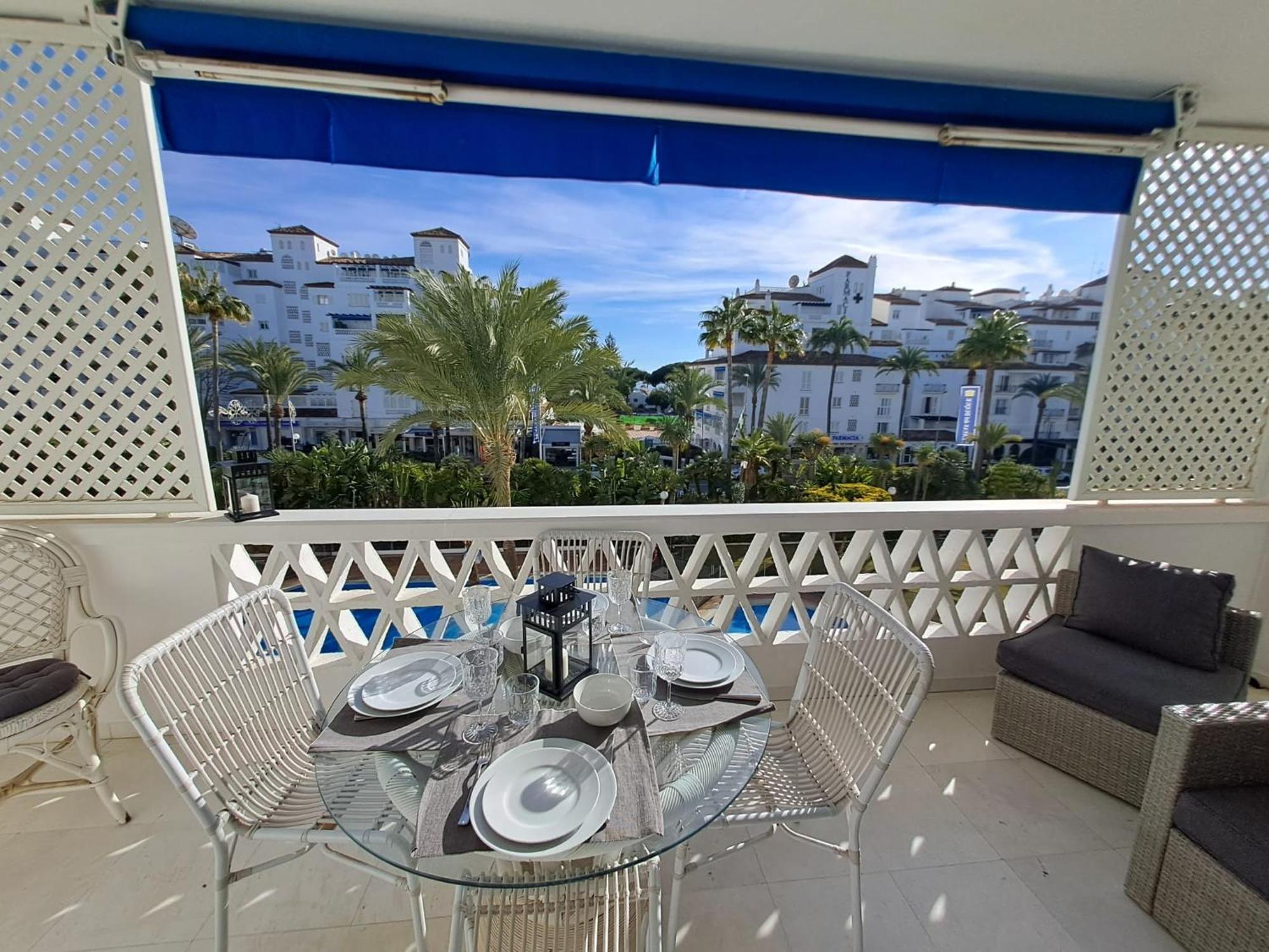 Luminous Apartment In Playas Del Duque , Puerto Banus By Holidays & Home Marbella Eksteriør bilde