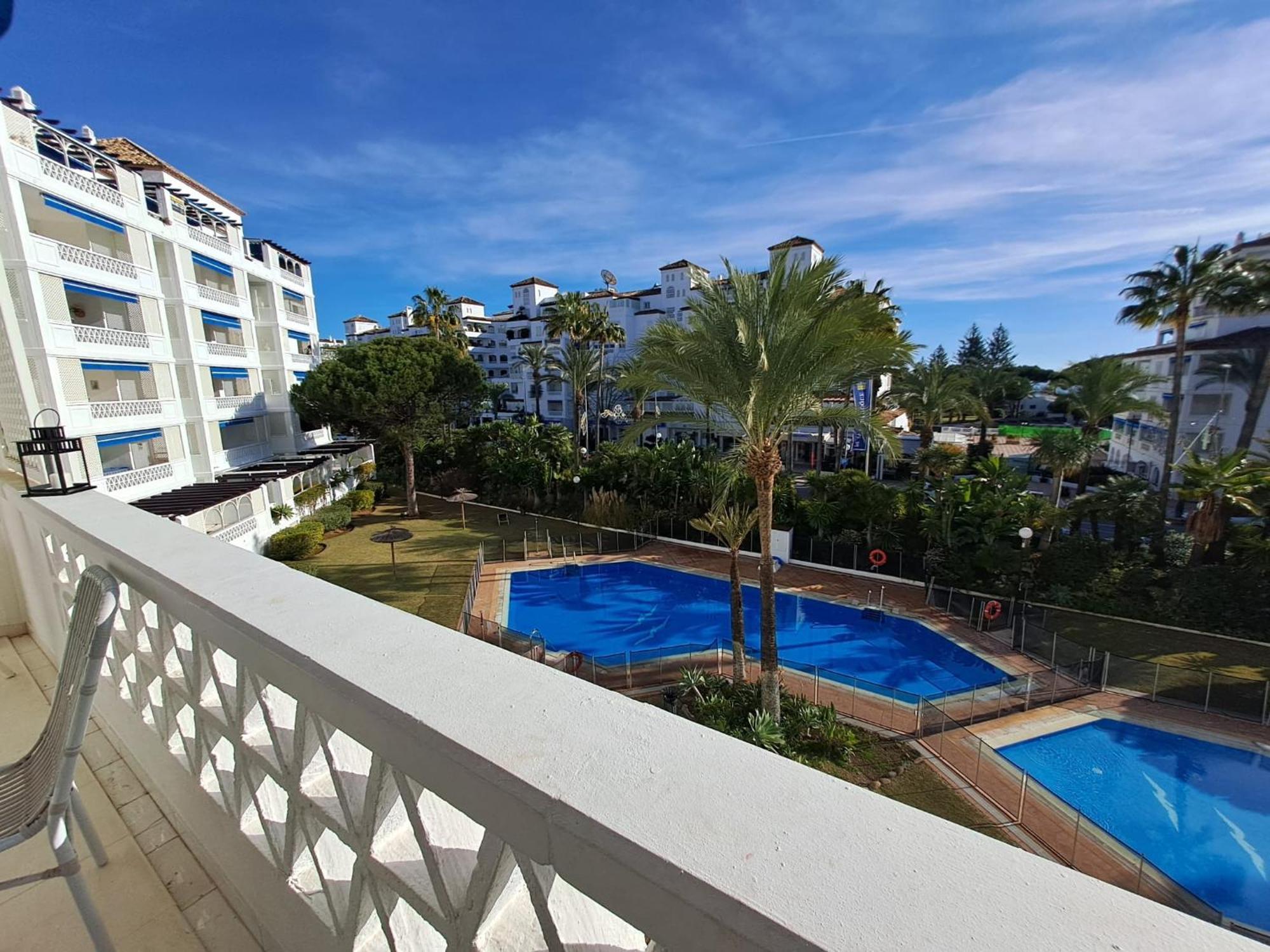 Luminous Apartment In Playas Del Duque , Puerto Banus By Holidays & Home Marbella Eksteriør bilde